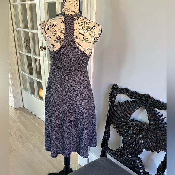 Prana Dress - Picture 2 of 11